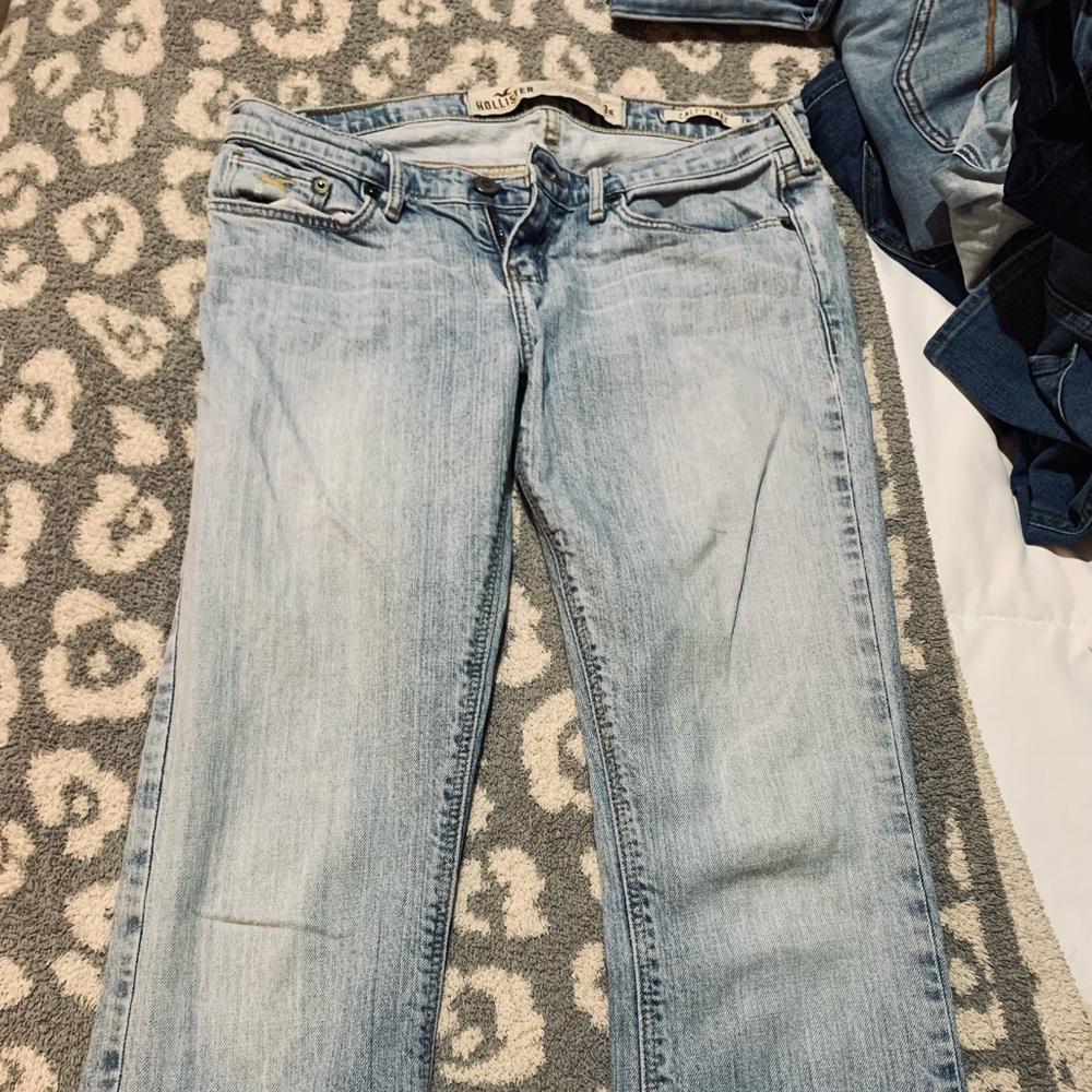 Hollister size 3R cali flare jeans